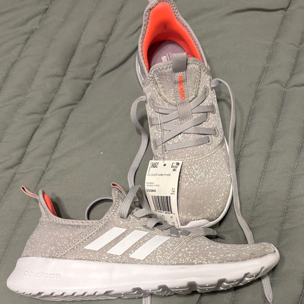Adidas cloudfoam Women's Gray and orange Sneakers - Picture 2 of 4